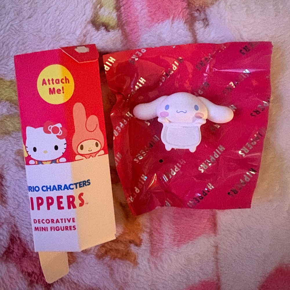 Sanrio Pink and White Character Clip